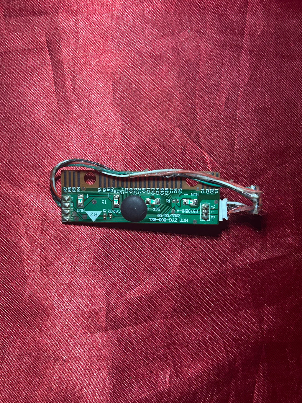 Mini circuit board clip